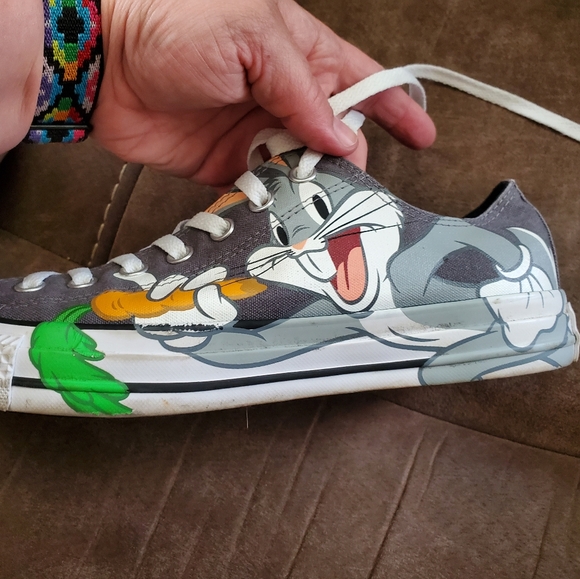 Converse All Star Looney Toons Bugs Bunny Daffy Duck low tops - Picture 6 of 9